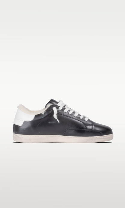 Distressed Winter Sneaker: Moritz - BLACK AND WHITE