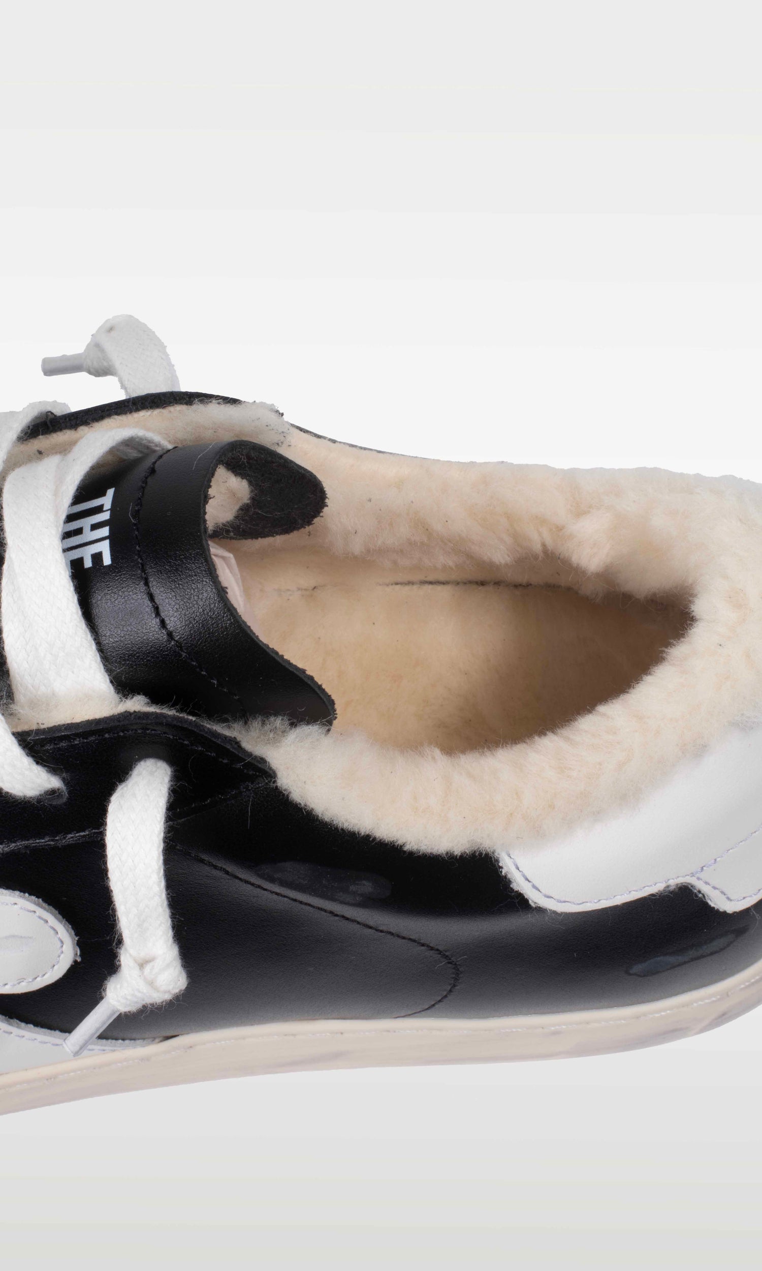Distressed Winter Sneaker: Moritz - BLACK AND WHITE