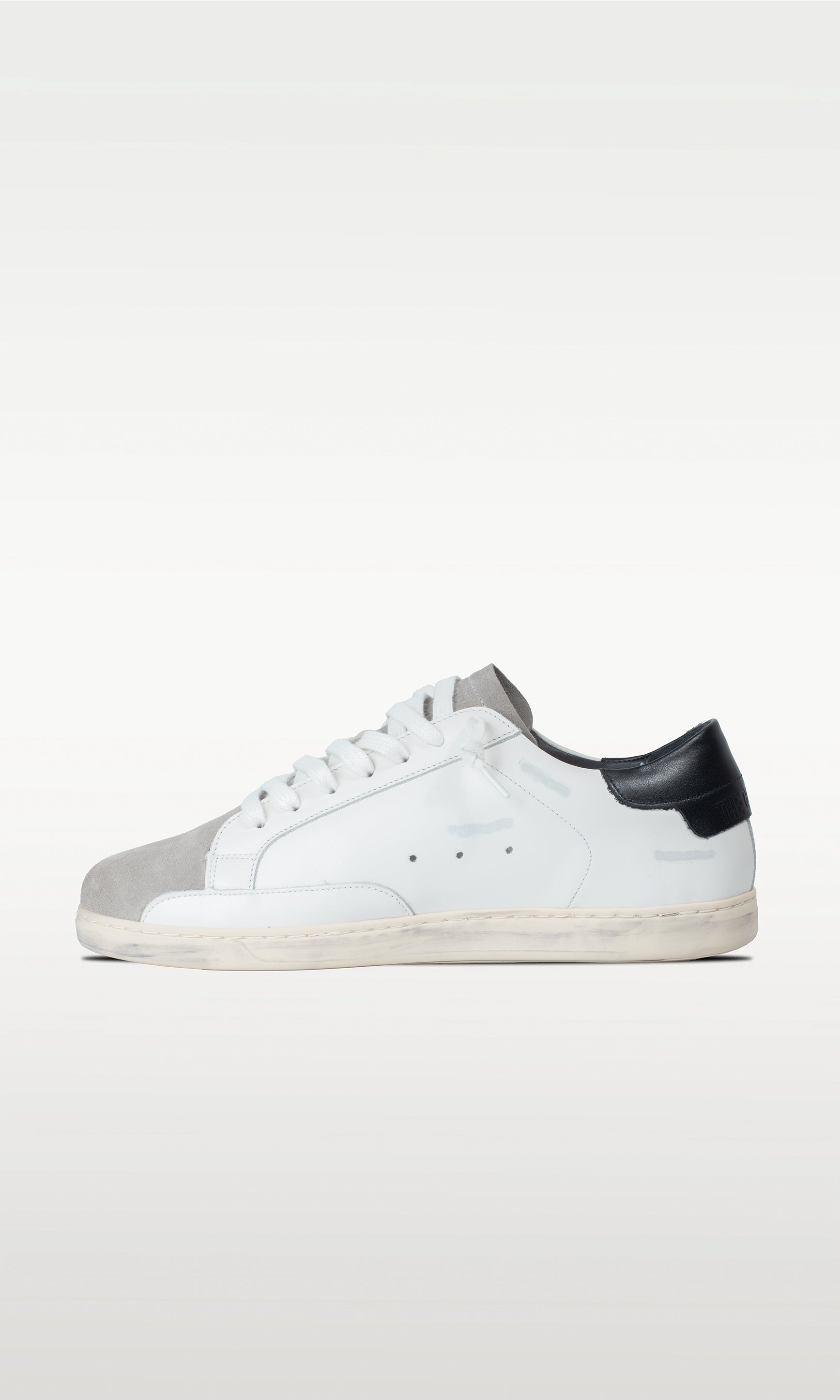 Distressed Leather Sneaker: Geneva - BLUE CLOVER